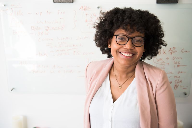 Portrait of Aisha M., Influencer
